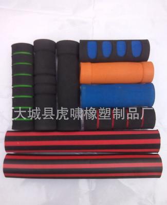廠家批發 黑色健身器材手把套 發泡雙色手把套 橡塑海綿把套圖片_高清圖_細節圖-大城縣虎嘯橡塑制品廠 -