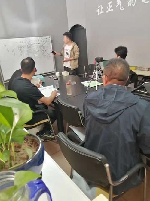 收獲九月，電池技術交流學習班開啟，共謀技術轉讓新篇章